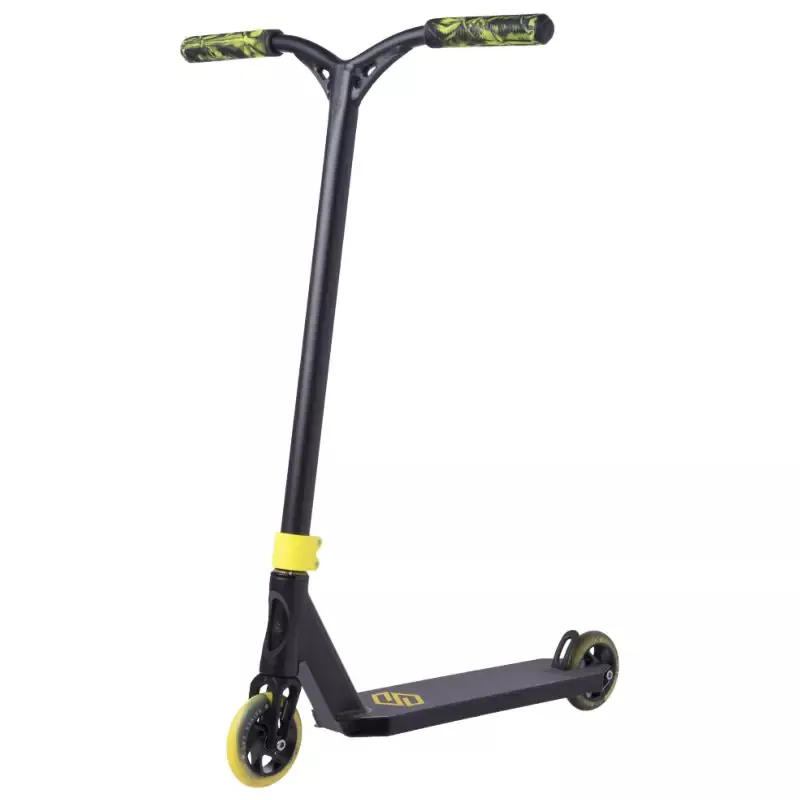 Hulajnoga wyczynowa Striker Lux Black/Yellow