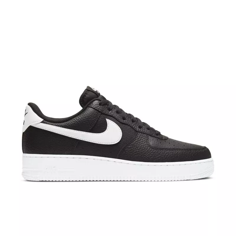 Nike AIR FORCE 1 07 Black White 42.5 otrzymaj dost pn cen Rideoo